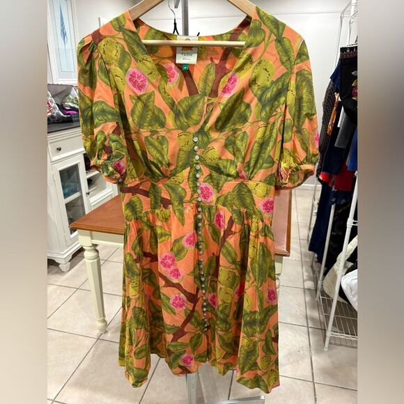 FARM Rio Guava Mini Dress EUC - Picture 6 of 9